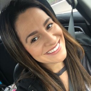 Meet your Posher, Sara